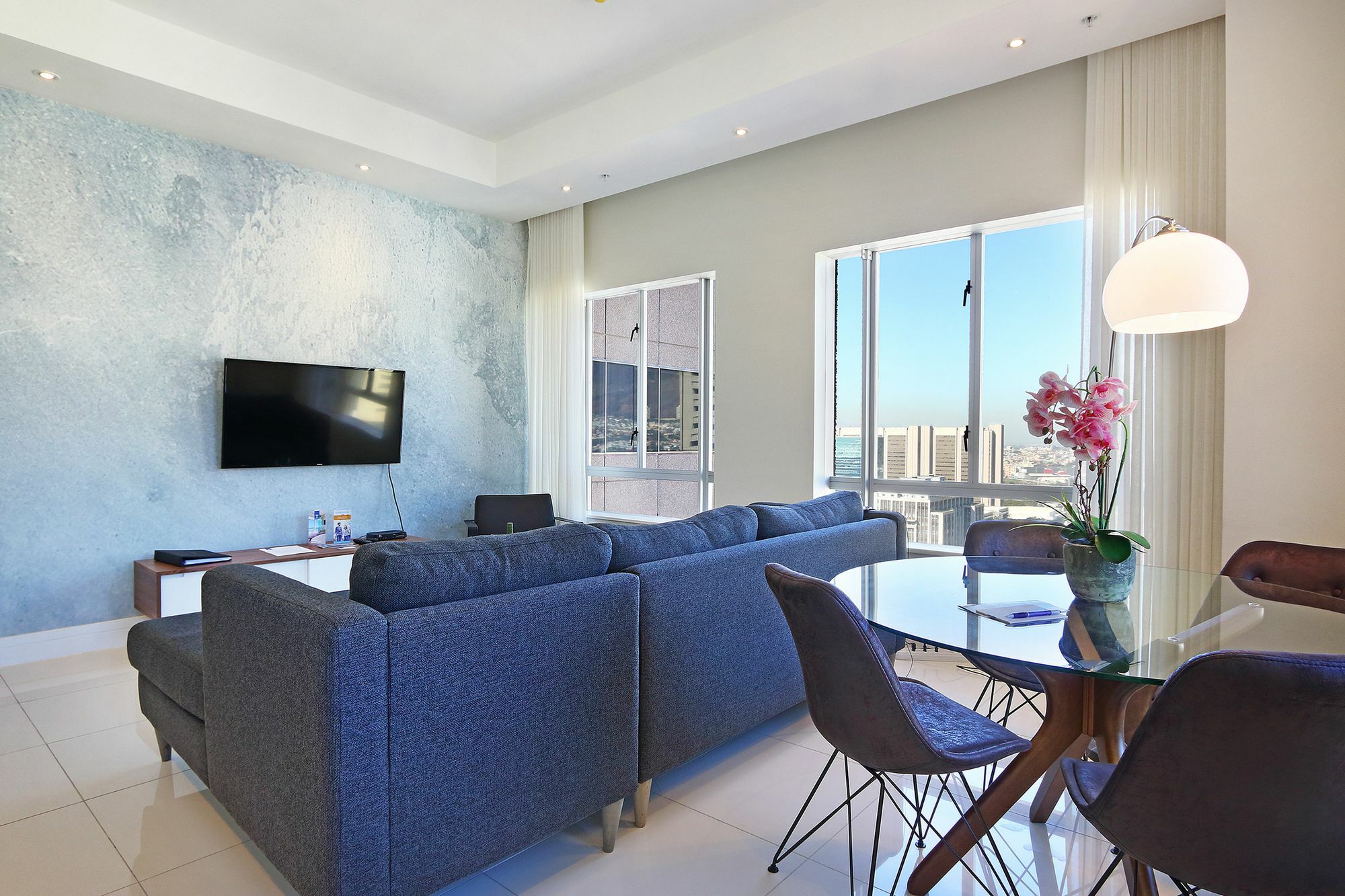 Triangle Luxury Suites By Totalstay Città del Capo Esterno foto