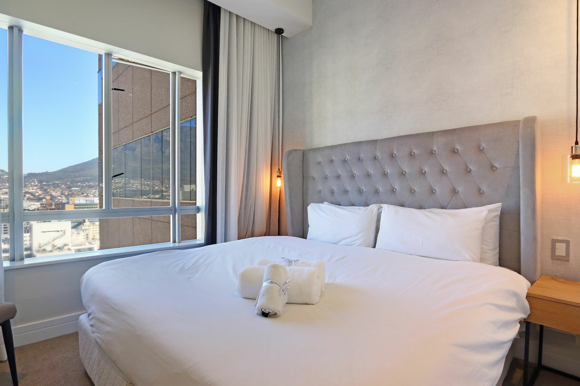 Triangle Luxury Suites By Totalstay Città del Capo Esterno foto