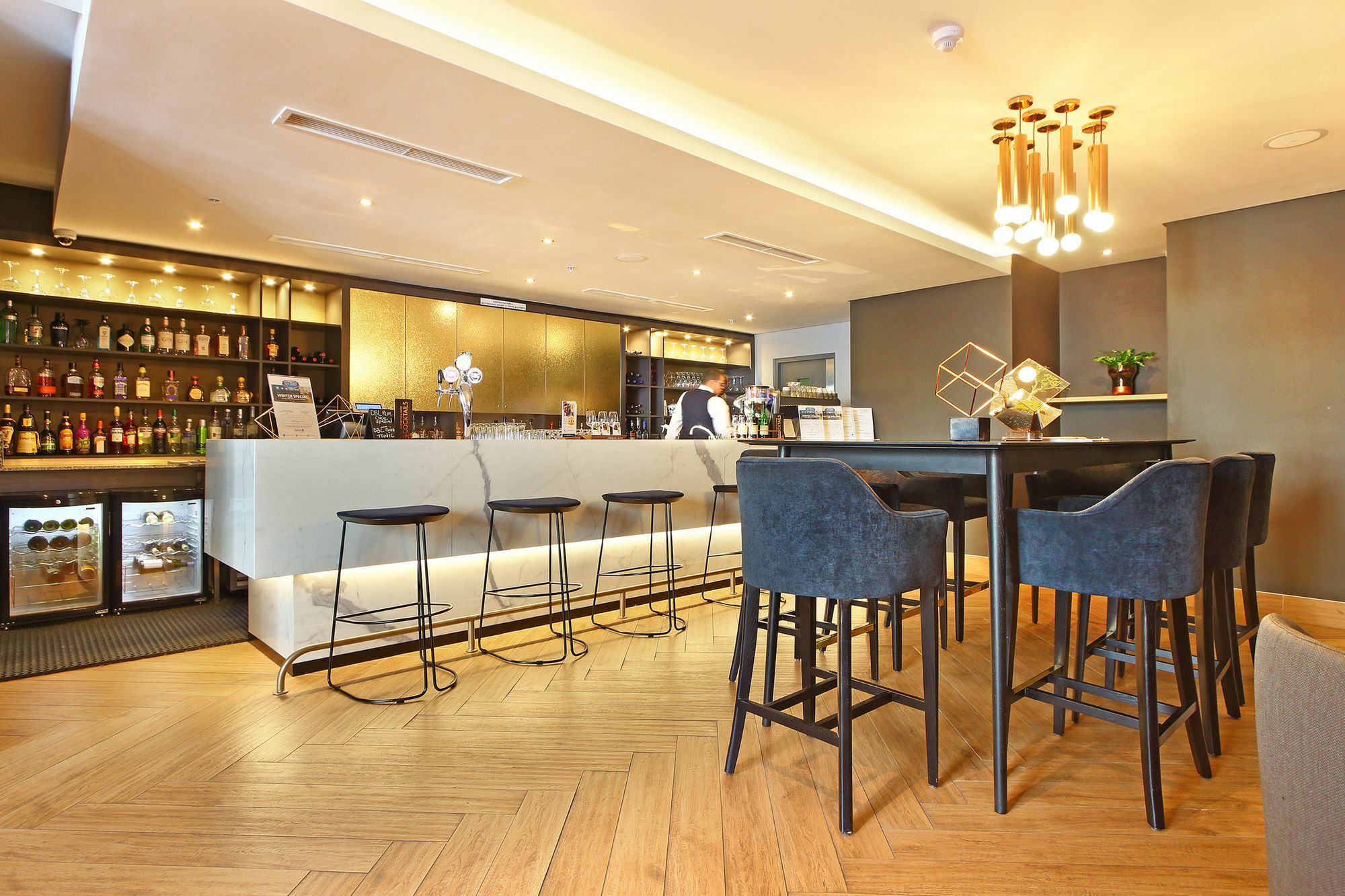 Triangle Luxury Suites By Totalstay Città del Capo Esterno foto